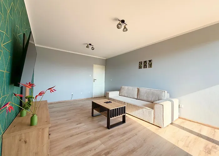 Reja Cozy Comfort By Bookinghost Apartman *